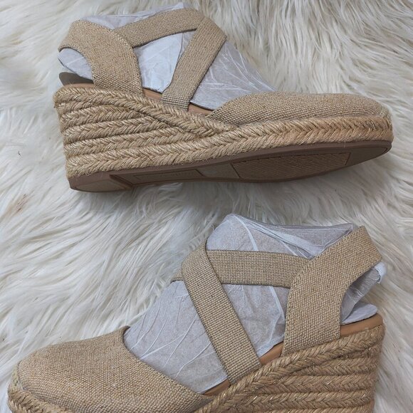 NIB Easy Spirit Mesa Espadrille Wedge - Size 7 Tan / Gold - Picture 2 of 9